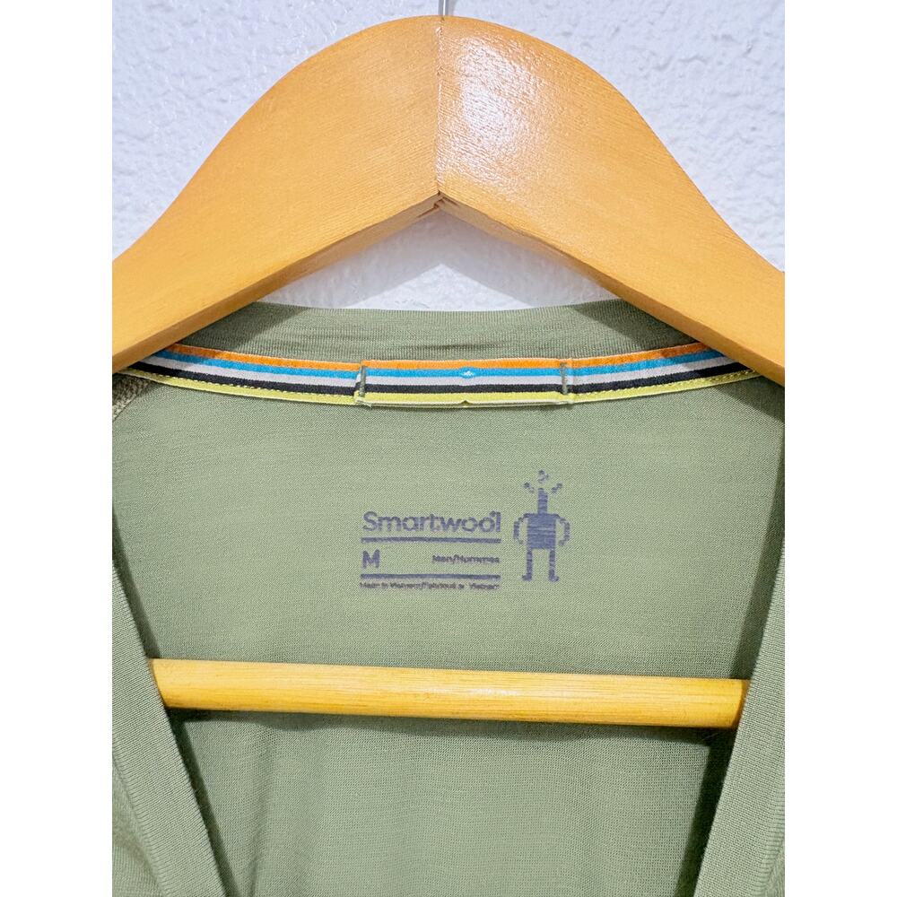 Smartwool Green Base Layer T-Shirt Merino Wool Hiking Outdoors Gorpcore - Picture 3 of 4